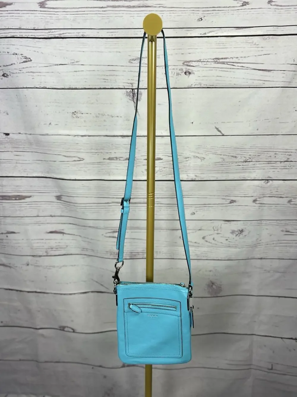 Coach Tourmaline Turquoise Teal Blue Leather Swingpack Crossbody Shoulder Bag